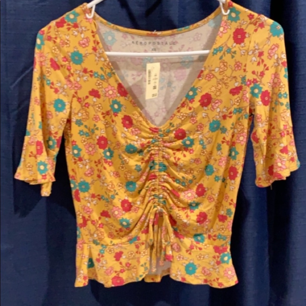 AEROPOSTALE V NECK TOP 🦋 XS